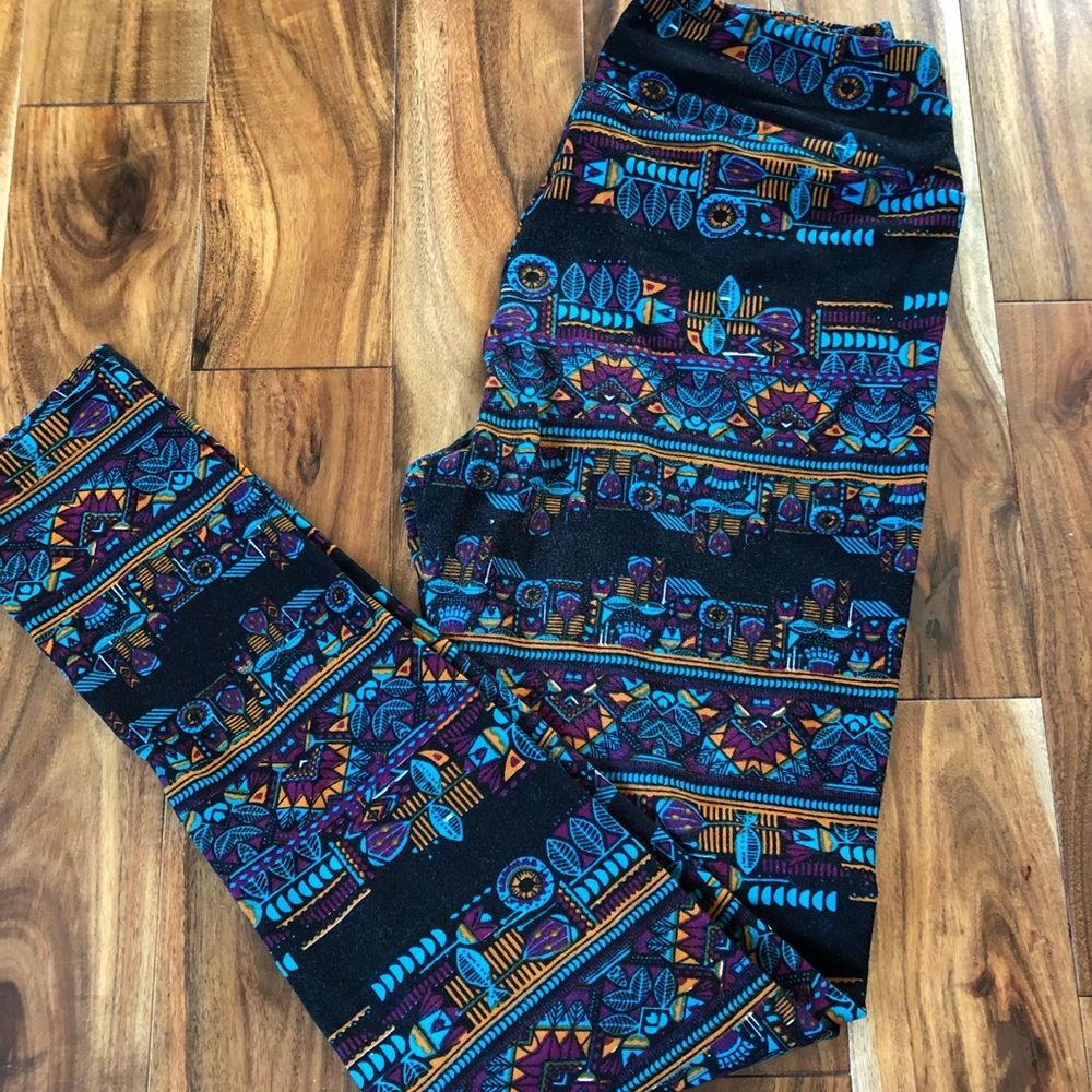 LuLaRoe Aztec prong leggings